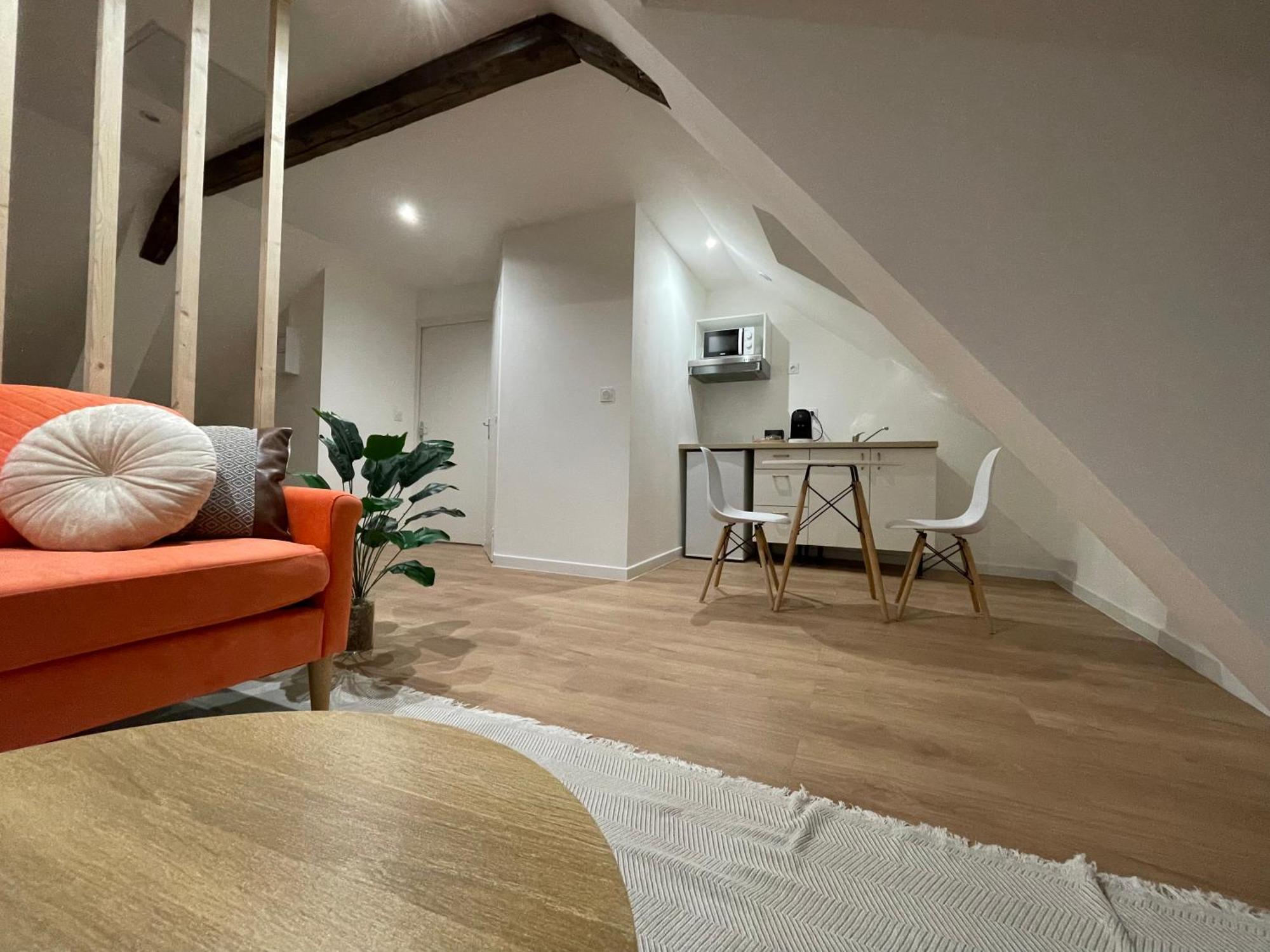 Edenly Stay Saint-Quentin  Buitenkant foto